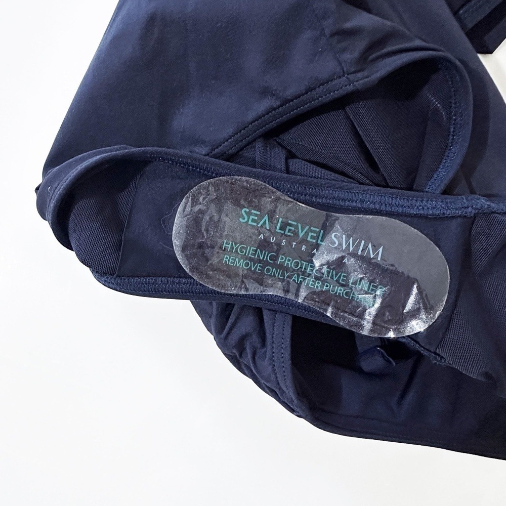 Sea Level Fill One-Piece Navy Swimsuit‎ - Size 4 - Picture 5 of 7